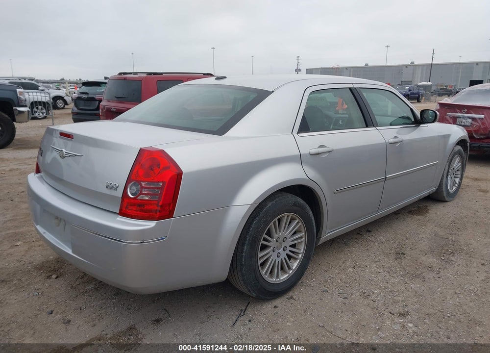 2009 CHRYSLER 300 VIN: 2C3KA53V79H634266