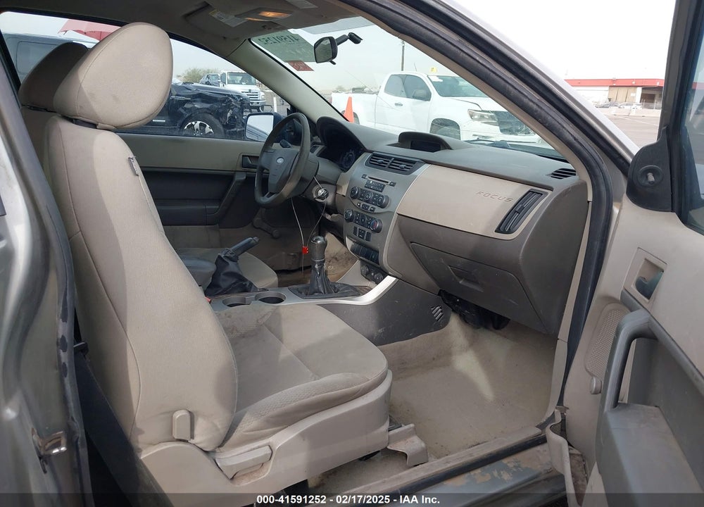 2008 FORD FOCUS VIN: 1FAHP32N88W296229