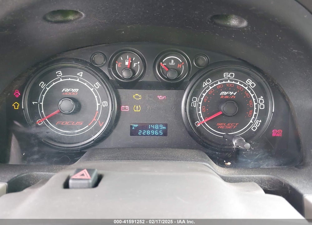 2008 FORD FOCUS VIN: 1FAHP32N88W296229