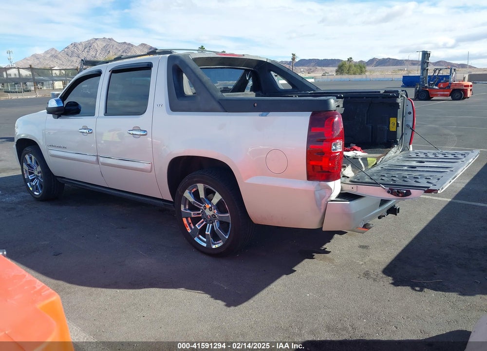 2008 CHEVROLET AVALANCHE 1500 VIN: 3GNEC12058G195835