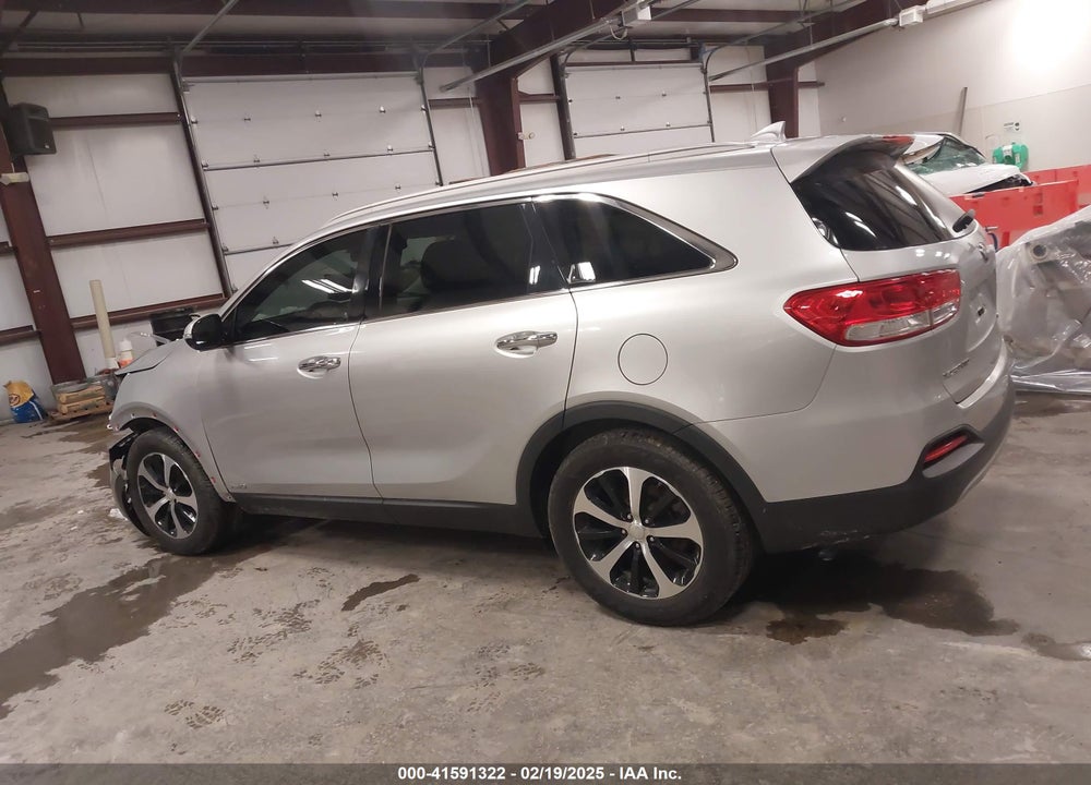2016 KIA SORENTO 2.0T EX VIN: 5XYPHDA11GG010465