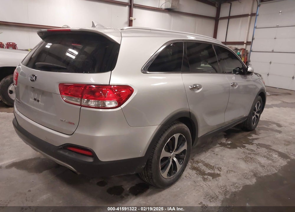 2016 KIA SORENTO 2.0T EX VIN: 5XYPHDA11GG010465