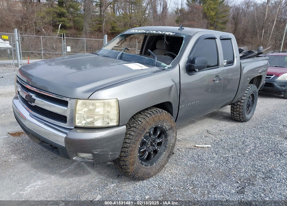 2008 CHEVROLET SILVERADO 1500 LT1 VIN: 1GCEK19C18Z236683