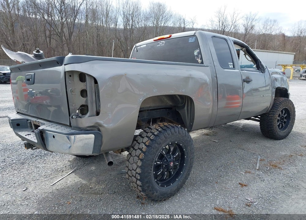 2008 CHEVROLET SILVERADO 1500 LT1 VIN: 1GCEK19C18Z236683