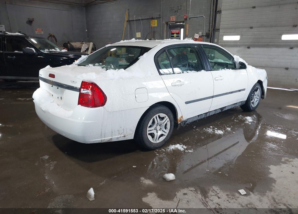 2004 CHEVROLET MALIBU VIN: 1G1ZS52F24F135055