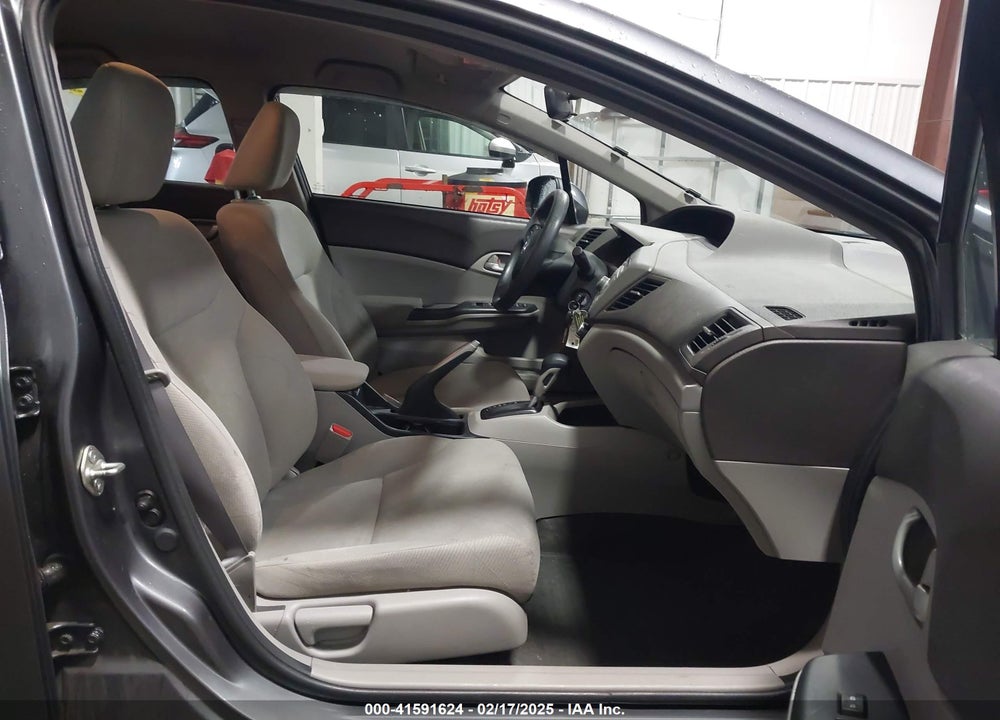 2012 HONDA CIVIC VIN: 19XFB2F52CE104343