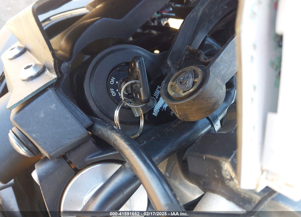 2014 YAMAHA FZ09 VIN: JYARN33E6EA003595
