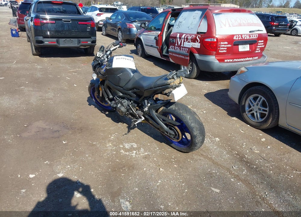 2014 YAMAHA FZ09 VIN: JYARN33E6EA003595