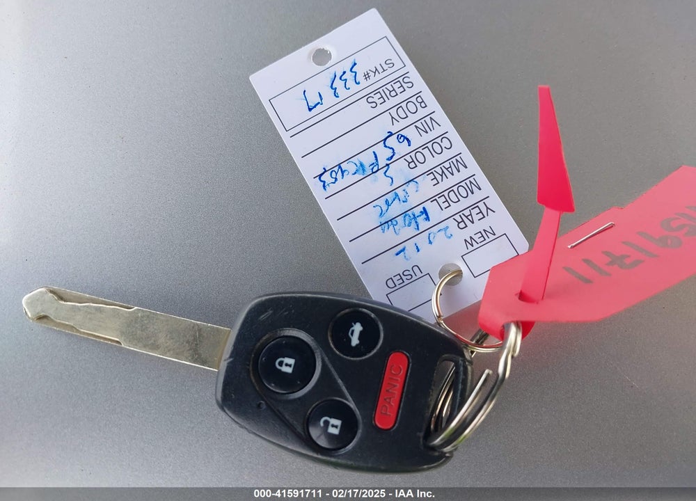 2012 HONDA CIVIC VIN: 2HGFB2F8XCH303964