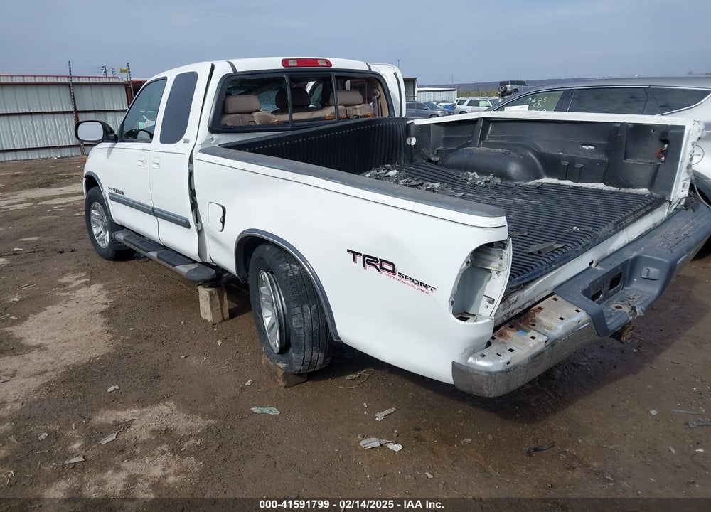 2003 TOYOTA TUNDRA SR5 V8 VIN: 5TBRT34193S437718