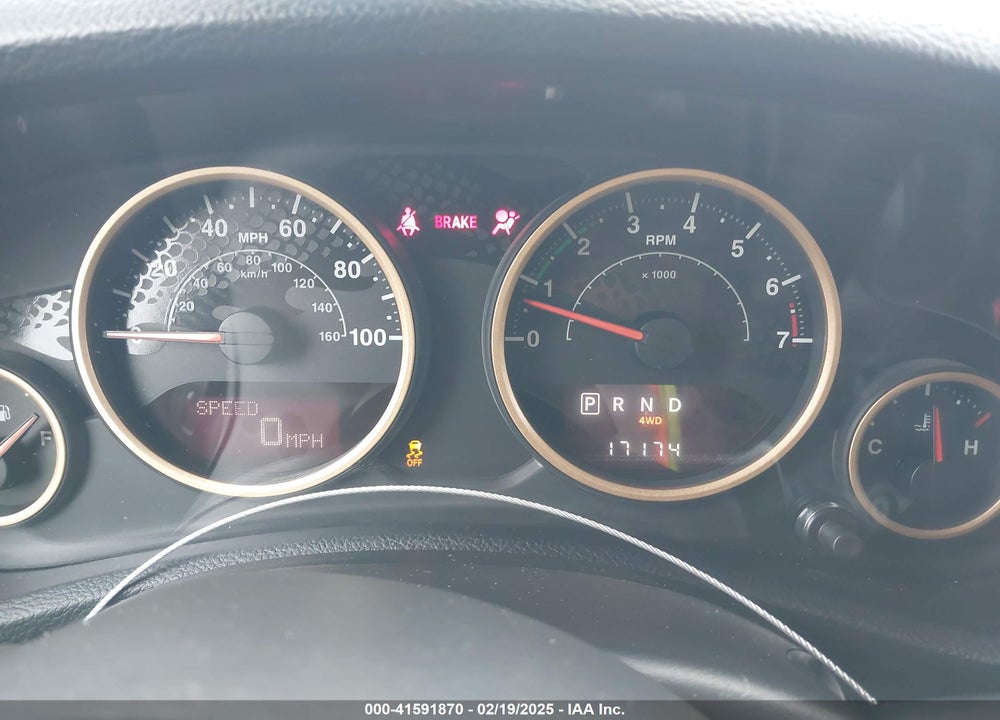 2014 JEEP WRANGLER UNLIMITED DRAGON EDITION VIN: 1C4HJWEG1EL202974