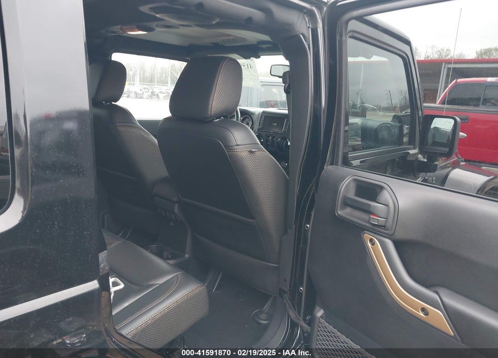 2014 JEEP WRANGLER UNLIMITED DRAGON EDITION VIN: 1C4HJWEG1EL202974