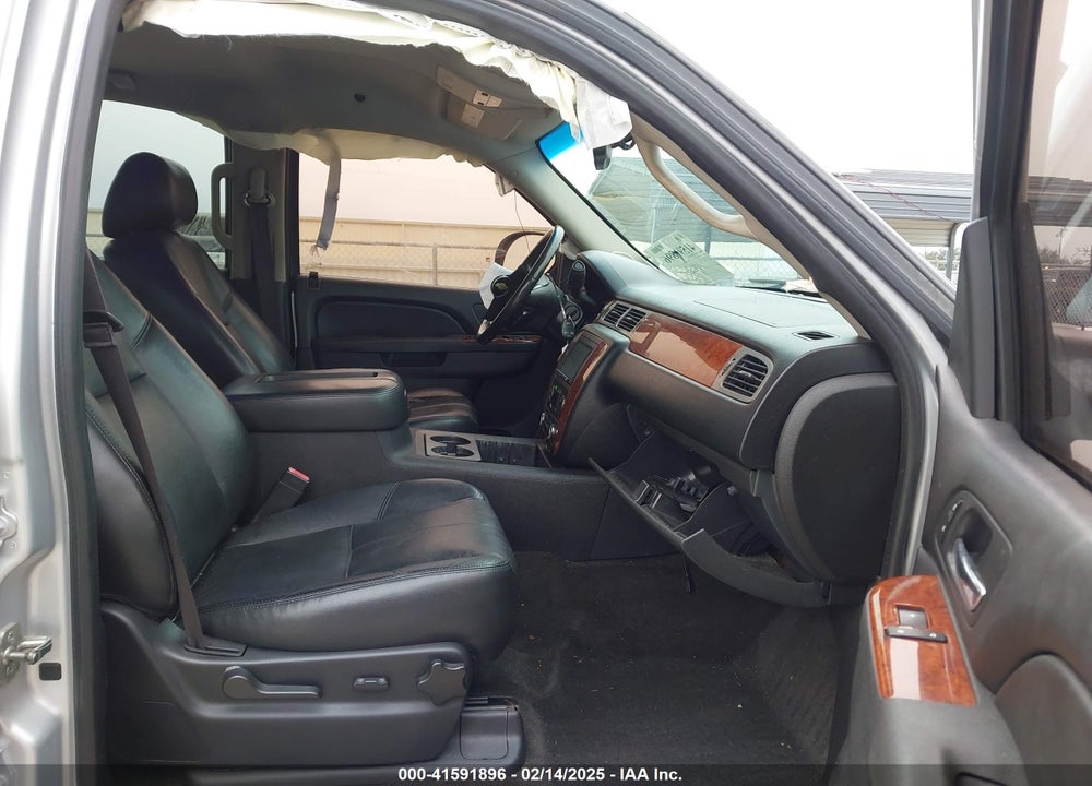 2013 CHEVROLET AVALANCHE VIN: 3GNMCFE04DG162646