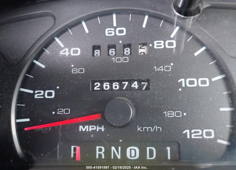 2000 FORD TAURUS SES VIN: 1FAFP55SXYG146945