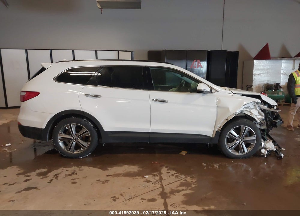2013 HYUNDAI SANTA FE LIMITED VIN: KM8SRDHF7DU023090