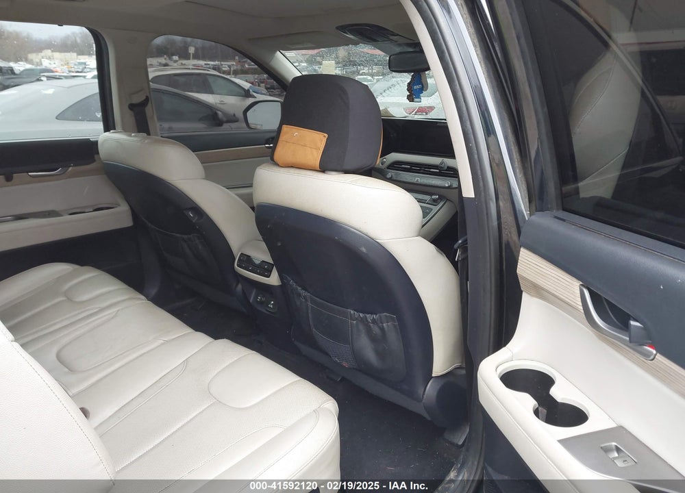 2021 HYUNDAI PALISADE VIN: KM8R44HE5MU188902