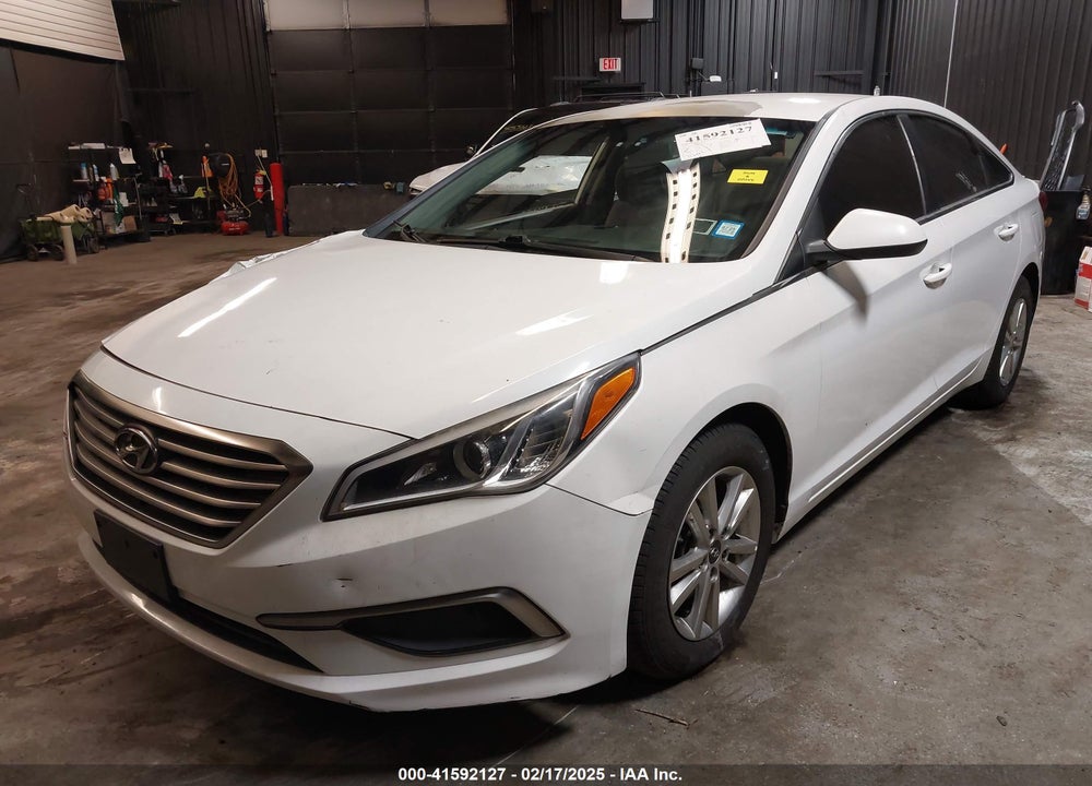 2017 HYUNDAI SONATA VIN: 5NPE24AF3HH570468