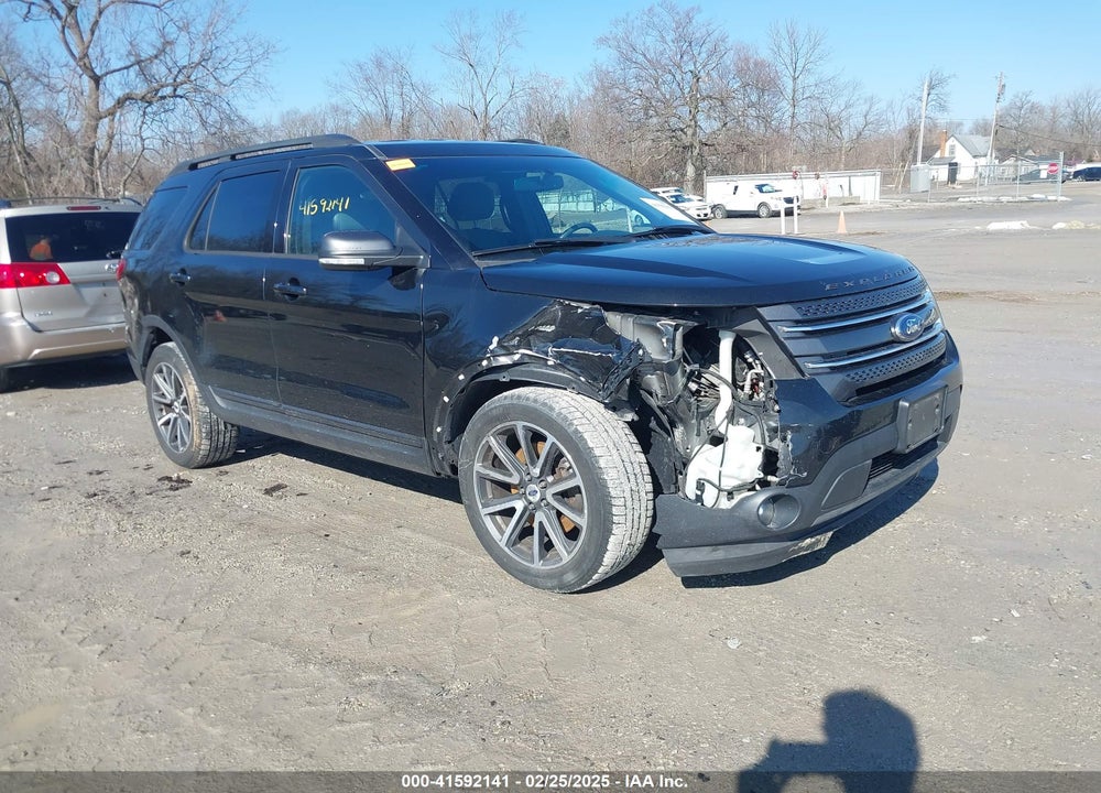 2015 FORD EXPLORER XLT VIN: 1FM5K8D82FGA33026