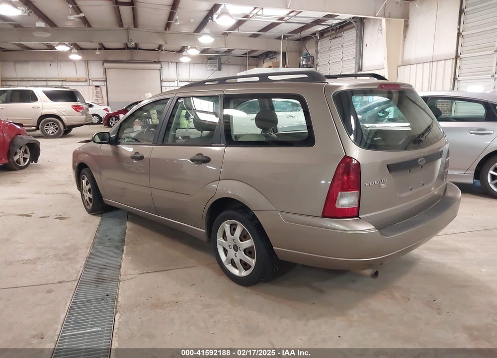 2005 FORD FOCUS ZXW VIN: 1FAFP36N55W297867