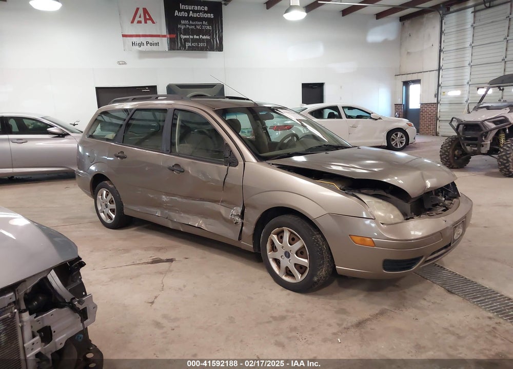 2005 FORD FOCUS ZXW VIN: 1FAFP36N55W297867