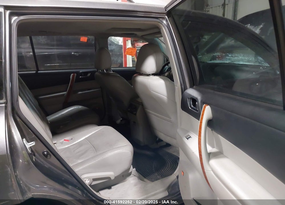 2009 TOYOTA HIGHLANDER LIMITED VIN: JTEES42A292129190