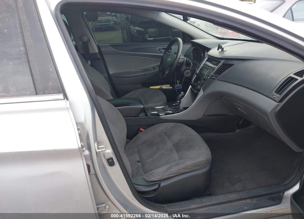 2013 HYUNDAI SONATA GLS VIN: 5NPEB4AC1DH564944