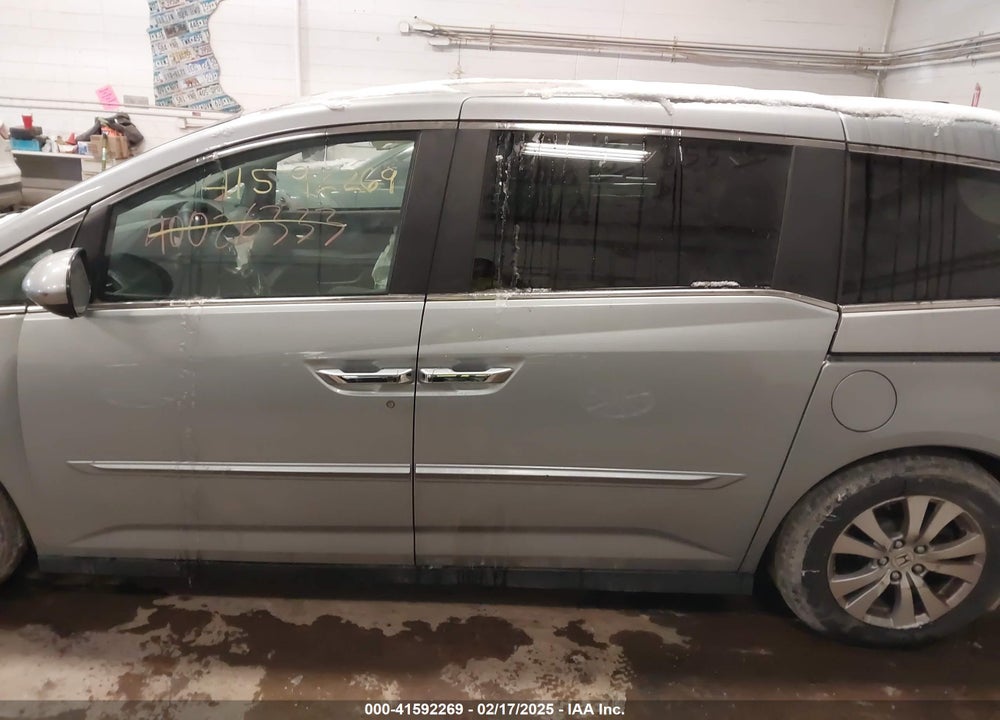 2016 HONDA ODYSSEY EX-L VIN: 5FNRL5H68GB083046