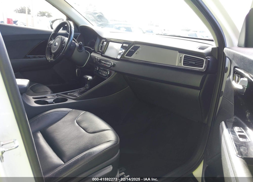 2019 KIA NIRO TOURING VIN: KNDCE3LC6K5336361