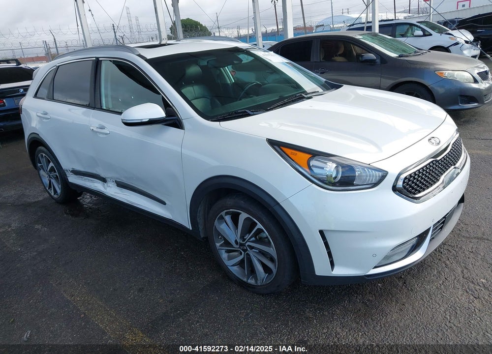 2019 KIA NIRO TOURING VIN: KNDCE3LC6K5336361