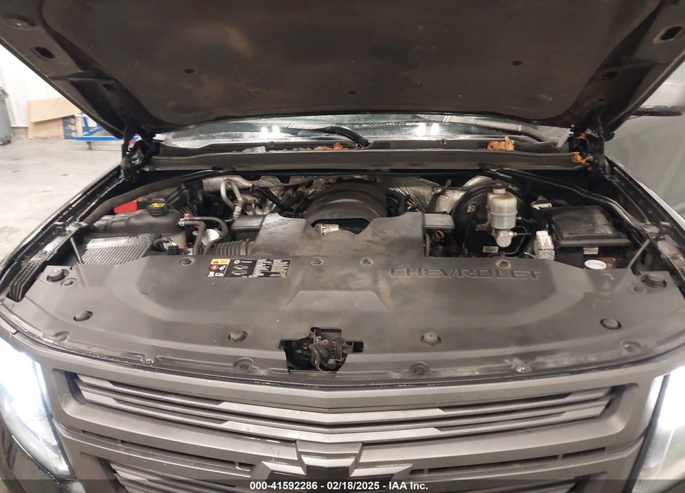 2015 CHEVROLET SUBURBAN 1500 LTZ VIN: 1GNSKKKC8FR516608