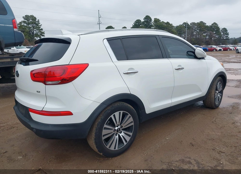 2016 KIA SPORTAGE EX VIN: KNDPC3AC7G7853772
