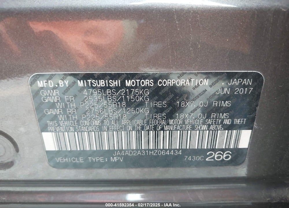 2017 MITSUBISHI OUTLANDER ES VIN: JA4AD2A31HZ064434