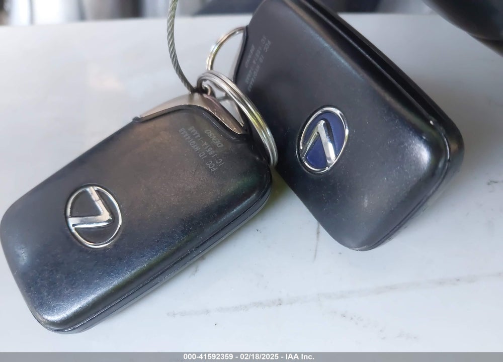2007 LEXUS LS 460 VIN: JTHBL46F075027861