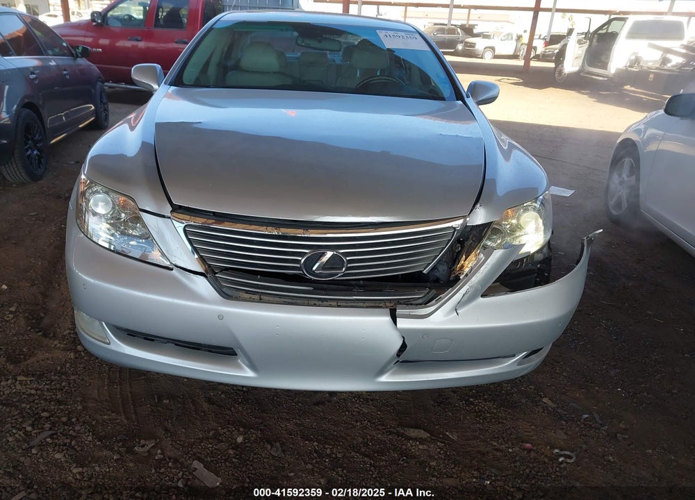 2007 LEXUS LS 460 VIN: JTHBL46F075027861