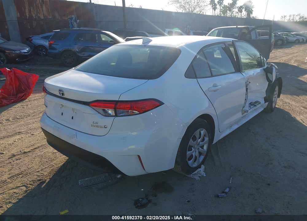 2024 TOYOTA COROLLA VIN: JTDBCMFE0R3043288