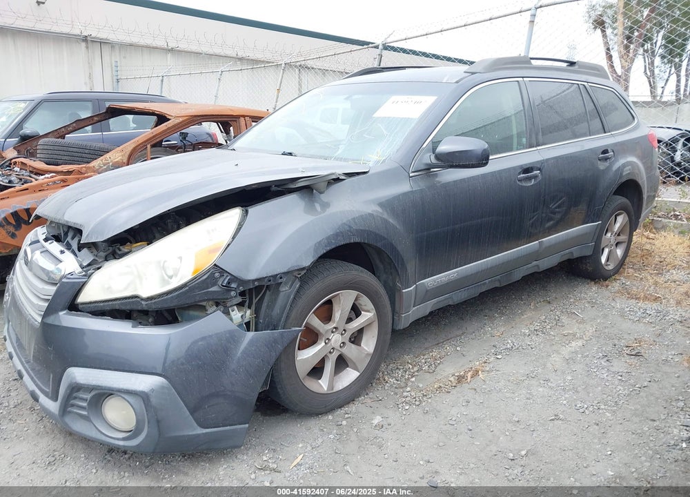 2013 SUBARU OUTBACK 2.5I PREMIUM VIN: 4S4BRBGC0D3300230