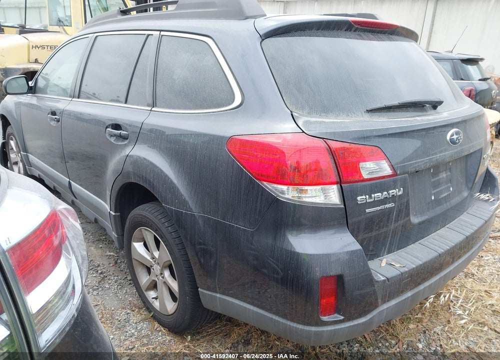 2013 SUBARU OUTBACK 2.5I PREMIUM VIN: 4S4BRBGC0D3300230