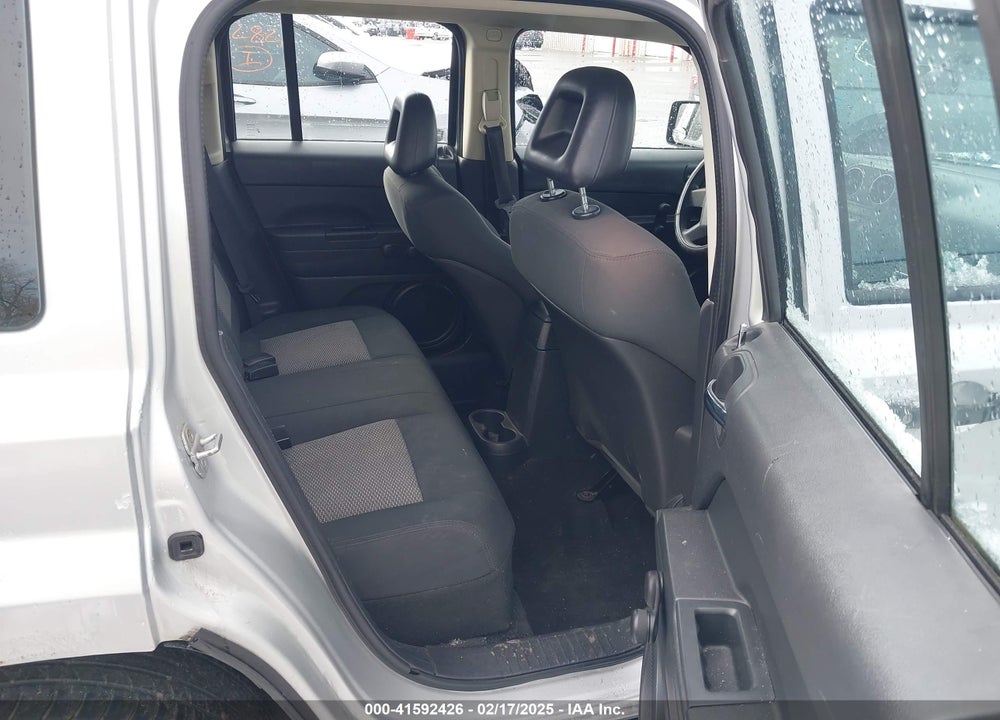 2009 JEEP PATRIOT VIN: 1J4FF28B19D152525