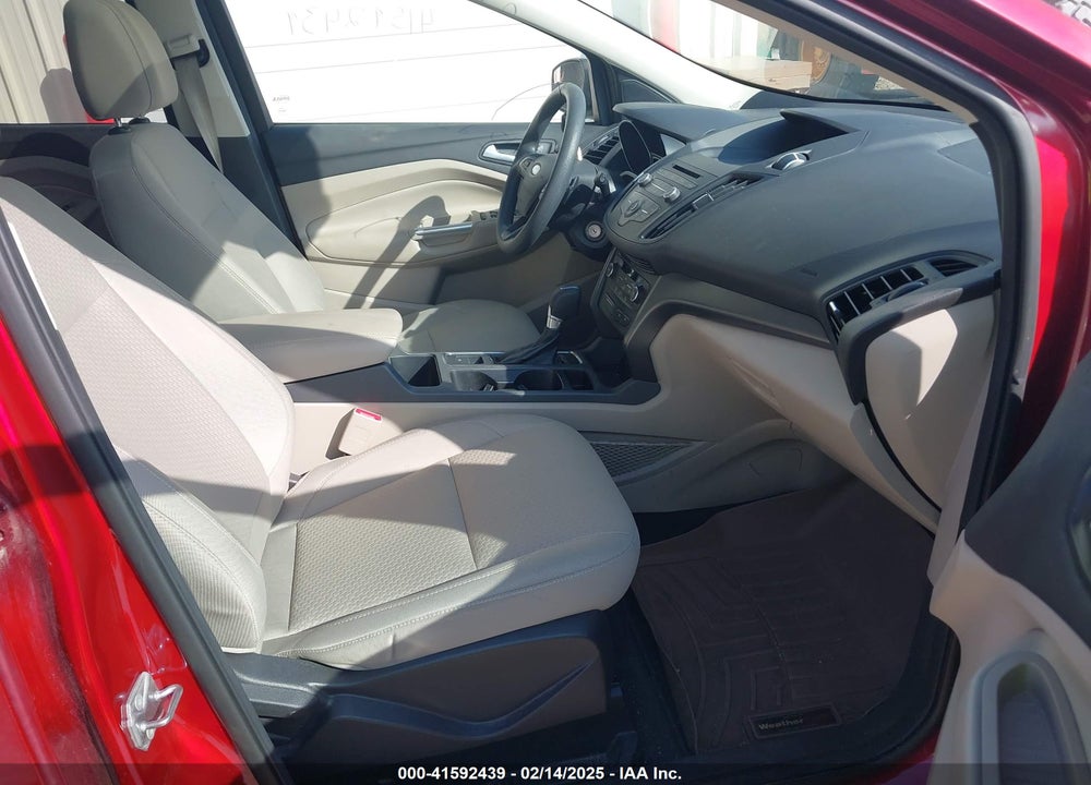 2017 FORD ESCAPE SE VIN: 1FMCU0GD5HUE51404
