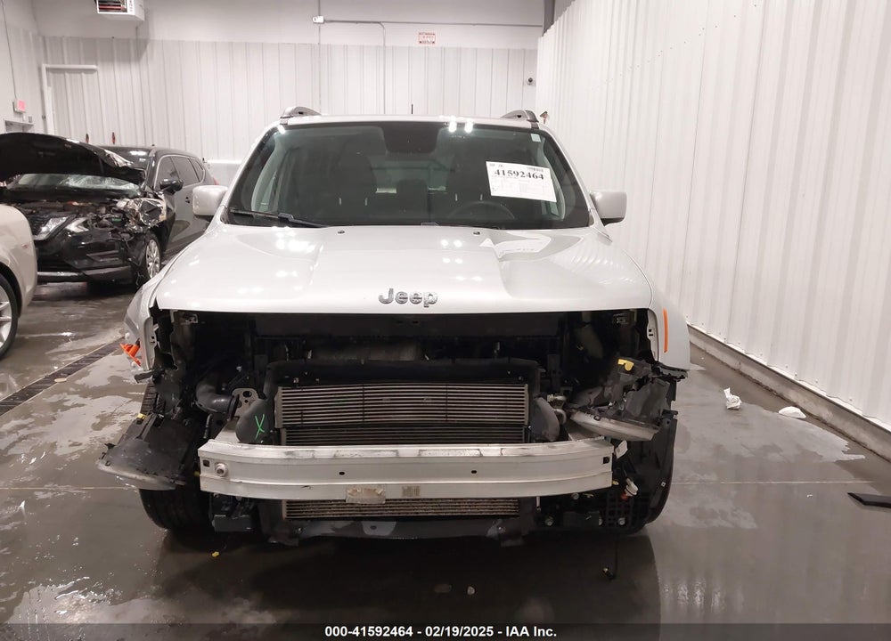 2018 JEEP RENEGADE LATITUDE FWD VIN: ZACCJABB2JPJ47007