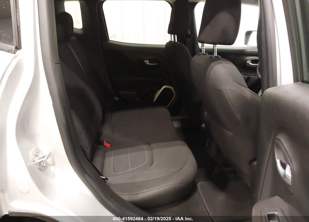2018 JEEP RENEGADE LATITUDE FWD VIN: ZACCJABB2JPJ47007