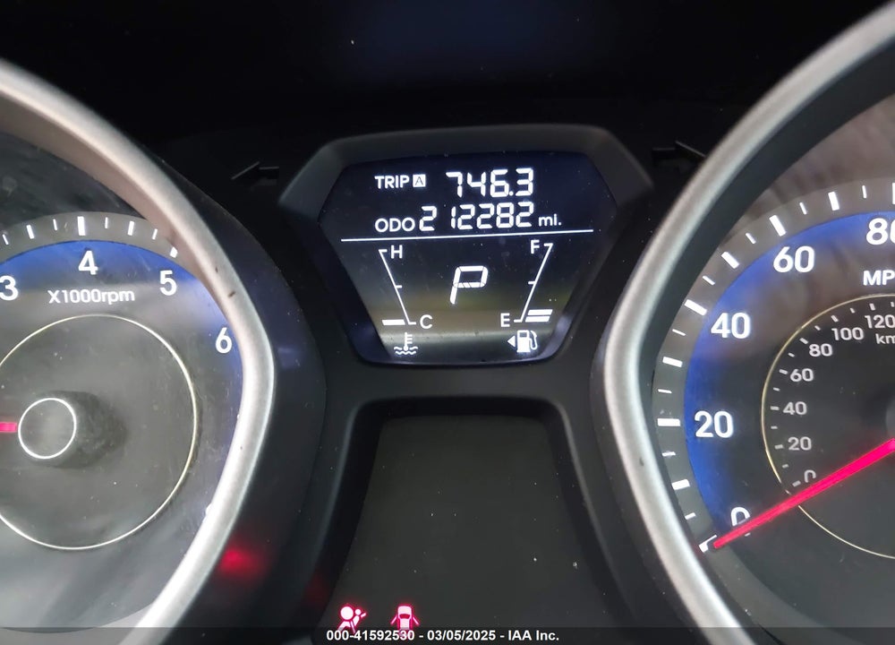 2012 HYUNDAI ELANTRA VIN: KMHDH4AE0CU227175