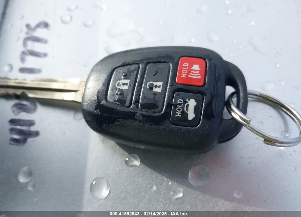2014 TOYOTA CAMRY SE VIN: 4T1BF1FK7EU349772