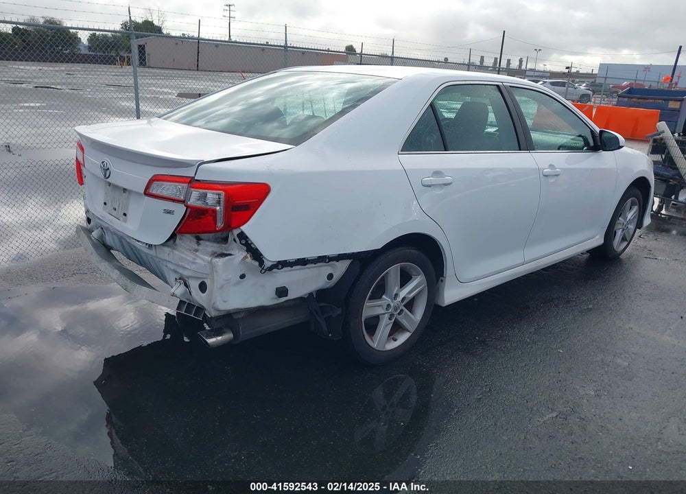 2014 TOYOTA CAMRY SE VIN: 4T1BF1FK7EU349772