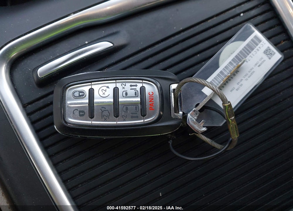 2021 CHRYSLER PACIFICA HYBRID TOURING L VIN: 2C4RC1L78MR594653