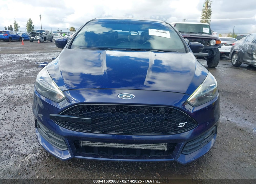 2017 FORD FOCUS VIN: 1FADP3L9XHL235921