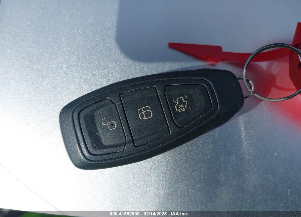 2017 FORD FOCUS VIN: 1FADP3L9XHL235921