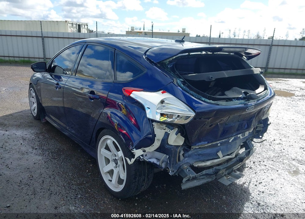 2017 FORD FOCUS VIN: 1FADP3L9XHL235921