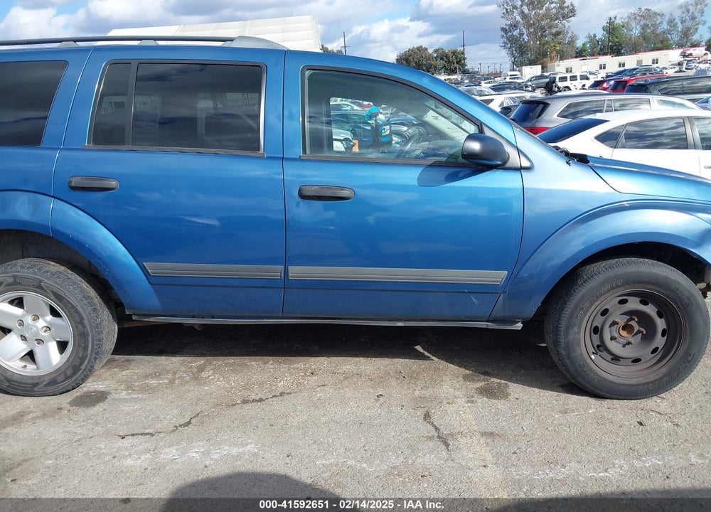 2006 DODGE DURANGO SXT VIN: 1D4HD38N16F140110