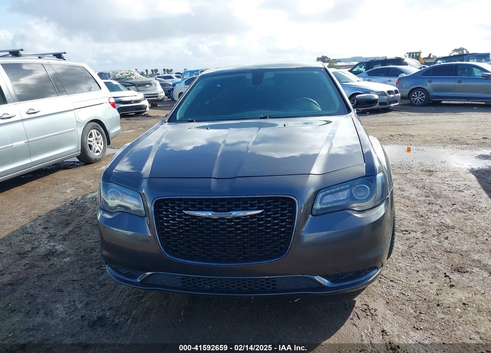 2018 CHRYSLER 300 TOURING VIN: 2C3CCAAG2JH291883